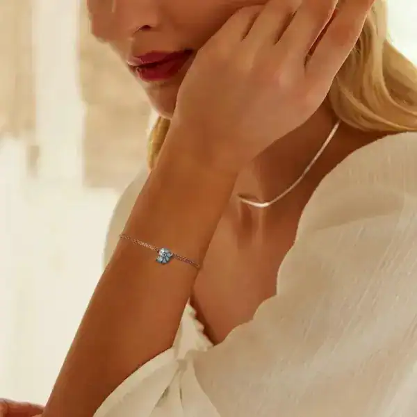 main-image-5_993e2eca-d473-4897-ac17-4aae5f666451 Blue Seashell Link Chain Bracelets
