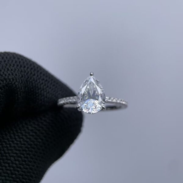2CT teardrop-shaped 7×10mm moissanite ring for women, 925 sterling silver, pear-shaped diamond ring